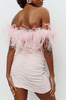 ELASTYCZNA MARSZCZONA SUKIENKA Z PIÓRAMI TROPEZ ROSE