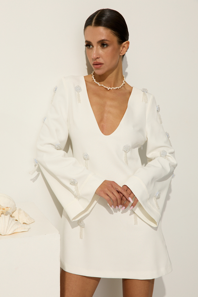 OIA WHITE MINI DRESS WITH SHINY CRYSTAL BEADS