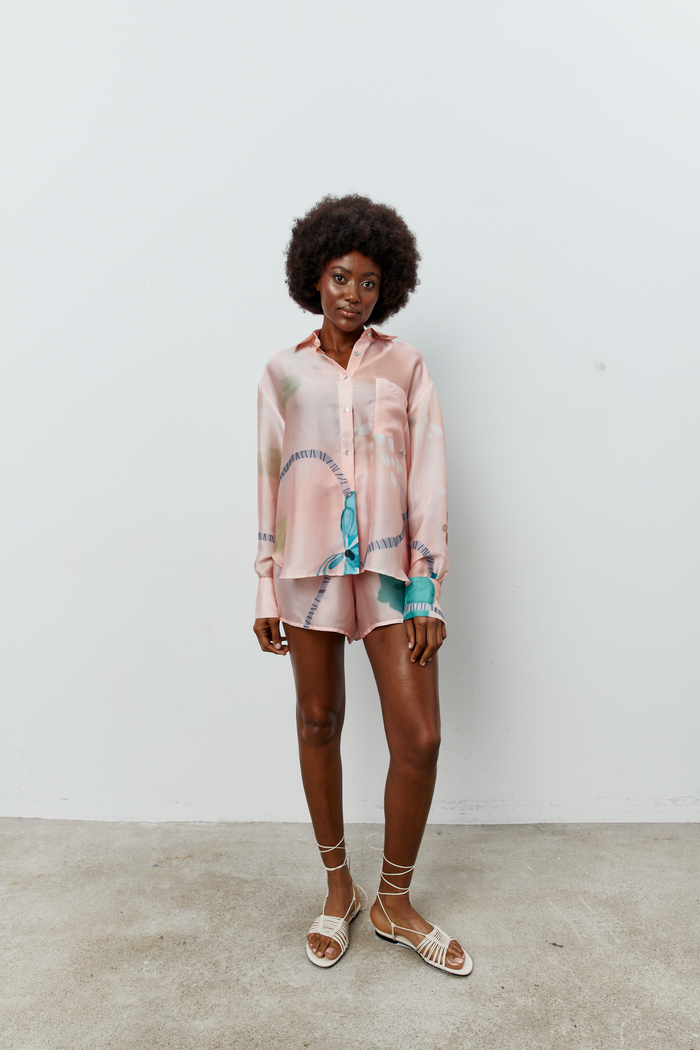 ANTIBES LONG SLEEVE SHIRT IN PEACH PINK