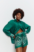 CANNES ROSE SHORTS IN EMERALD GREEN