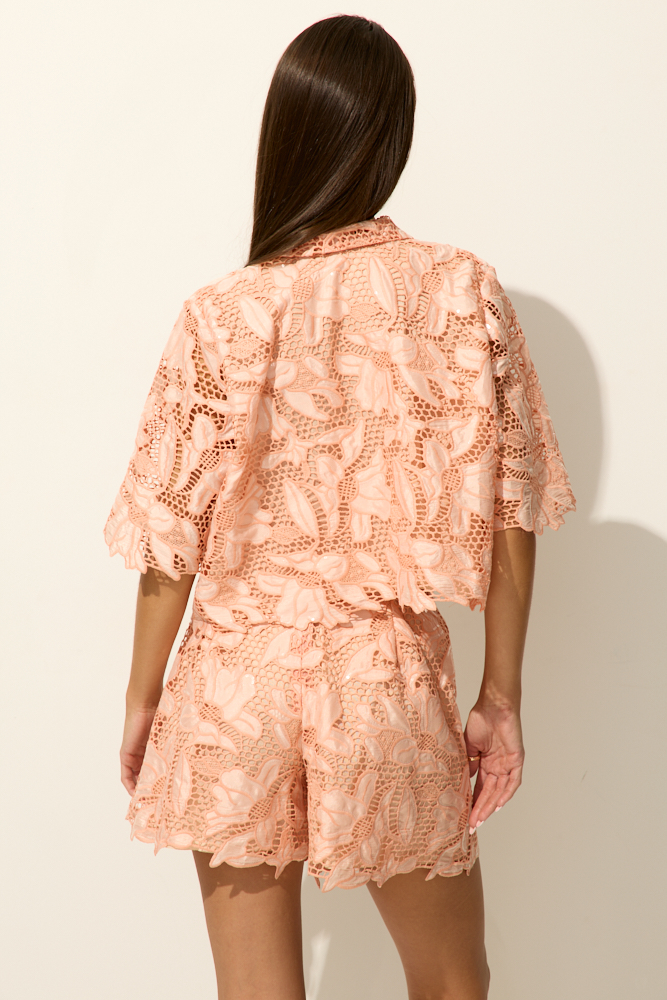VALETTA LACE CROP SHIRT IN PEACH FIZZ