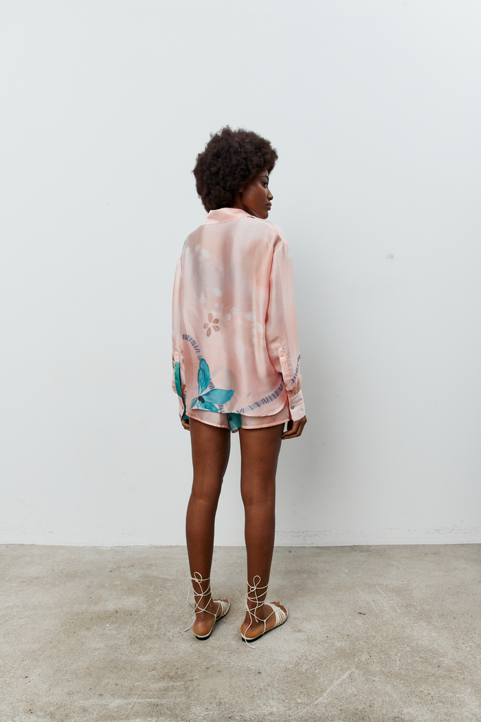 ANTIBES LONG SLEEVE SHIRT IN PEACH PINK